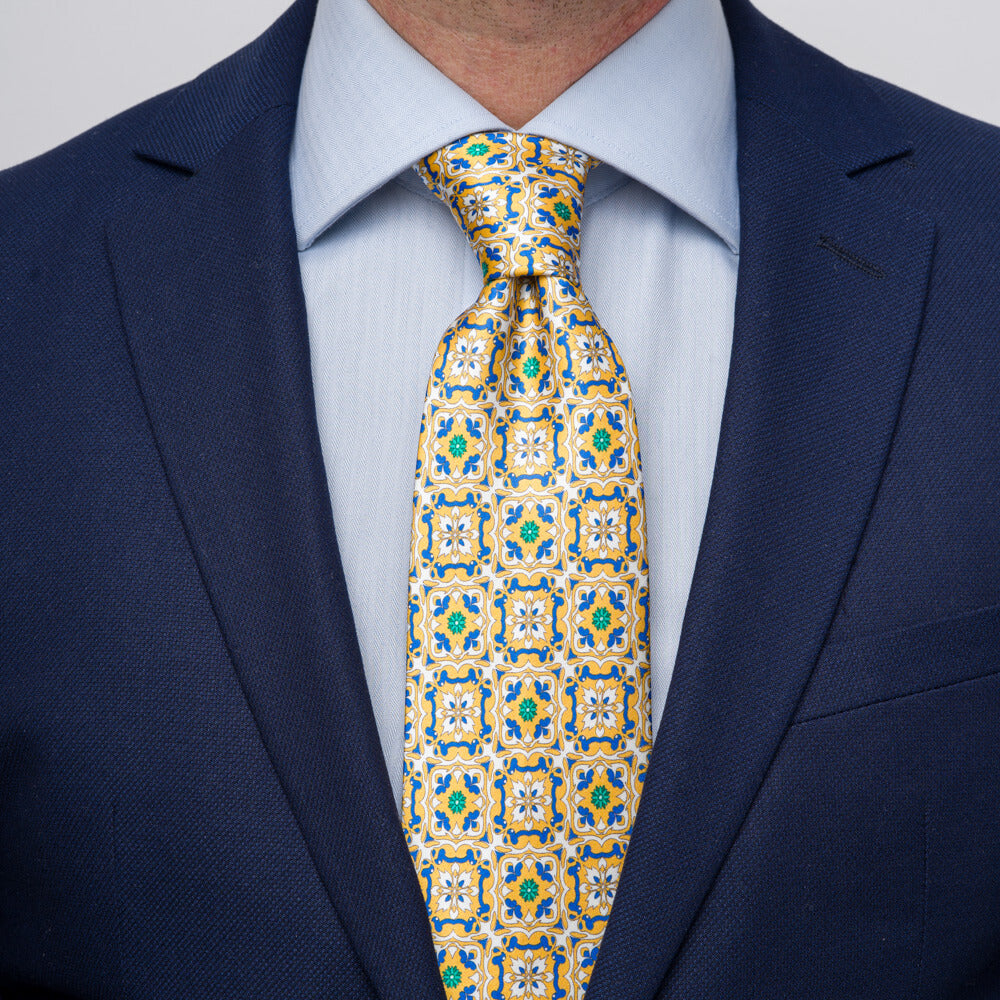 The Majolica of Taormina Yellow Duchesse Silk Tie – Silvio Fiorello